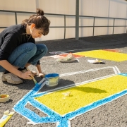 L’univers créatif et coloré de Cassandre Tornay anime le chantier du Mabillon IV à Monthey