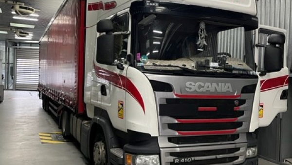 D’importantes infractions liées à des poids-lourds et taxis sauvages ont été découvertes dans le Bas-Valais