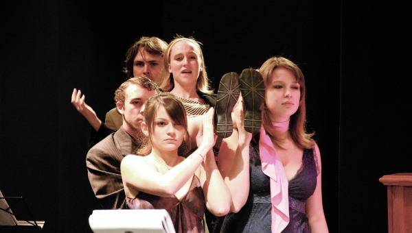 "La Rampe" : du théâtre pour réintégrer les jeunes sur le marché du travail 