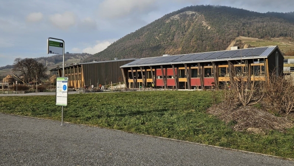 Ollon: deux nouveaux bâtiments pour le collège de Perrosalle
