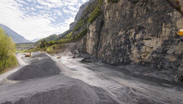 Saint-Maurice : le peuple tranchera sur l’avenir de la carrière des Râpes