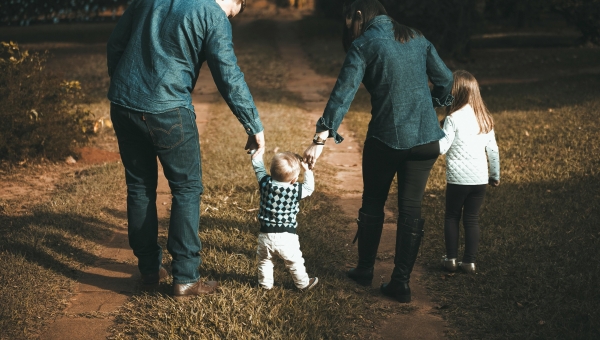Bex : une journée ludique pour créer du lien entre parents et enfants en bas âge