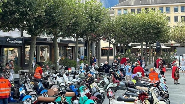 Monthey : une centaine de Vespas déferleront sur le Chablais le dimanche 1er juin 2025