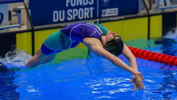 Natation: "Le papillon m’épuise, la brasse est trop lente" - Aurore Jaquerod s'affirme comme l'une des meilleures spécialistes du dos de Suisse