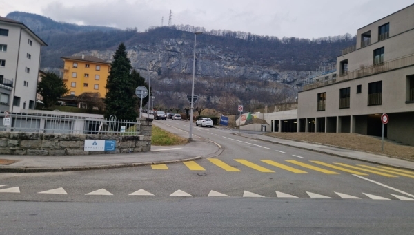 A St-Maurice, la Rue de la Cime de l'Est se transforme en surface et au-dessous