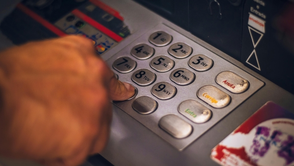 Appel à témoin après l'explosion d’un distributeur automatique de billets à Montreux