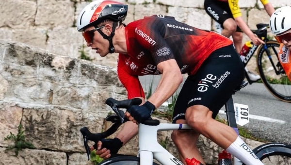 Cyclisme: Elite Fondations surprend pour ses débuts en Continental - "Ce n'était pas chose gagnée" selon Laurent Dufaux