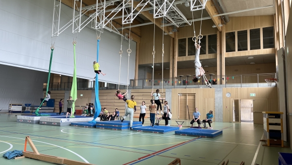 Pour Pâques, les arts du cirques sont à l'honneur durant la semaine Cirqu’Ollon  
