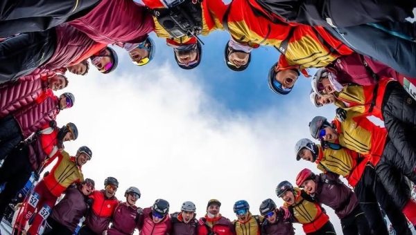 Ski alpinisme:  "Les gens comprennent mieux ce que sont le sprint ou le relais mixte" - Le bilan de l'hiver de l'équipe suisse
