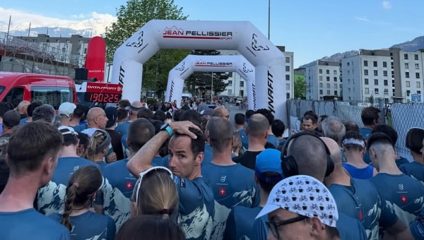 Tour du Chablais: Annelies Métrailler et le néo-retraité Candide Pralong en force