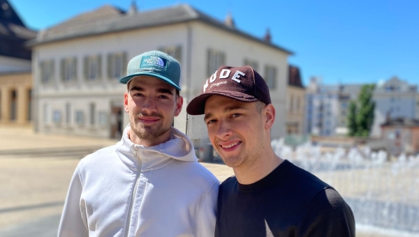 "Deux très longues semaines, mais un titre ça se fête" - les frères Berthoud ont dignement célébré le sacre du HC Sierre