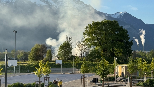 Monthey : une grange entièrement détruite par les flammes 