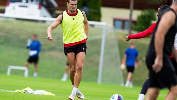 FC Sion - Benjamin Kololli: "J’ai du plaisir à venir dans ce vestiaire tous les jours"