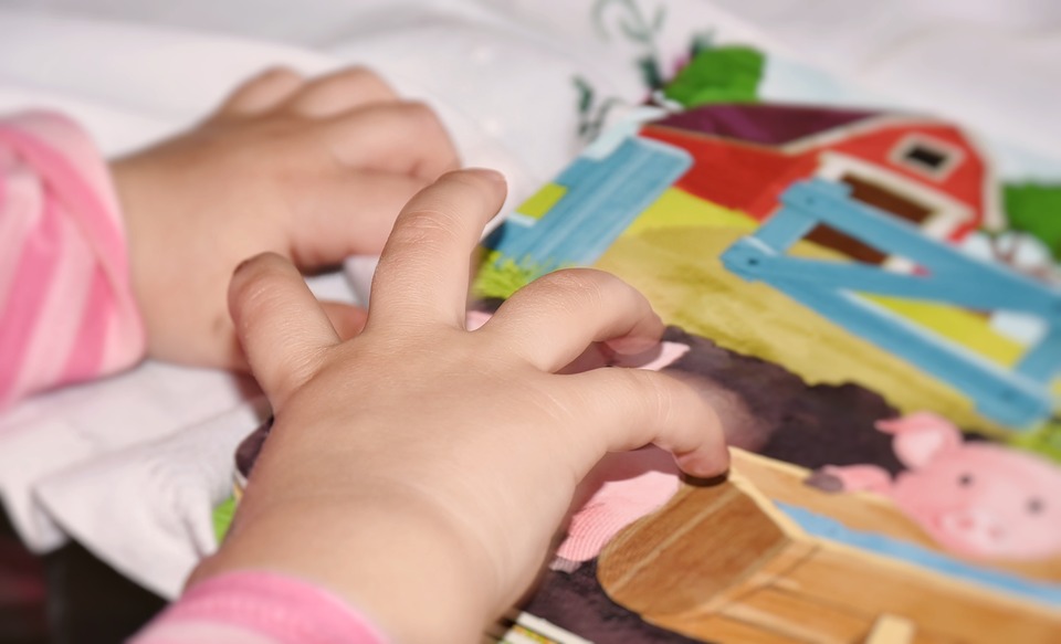 L'ARPAJ recherche des parents d'accueil