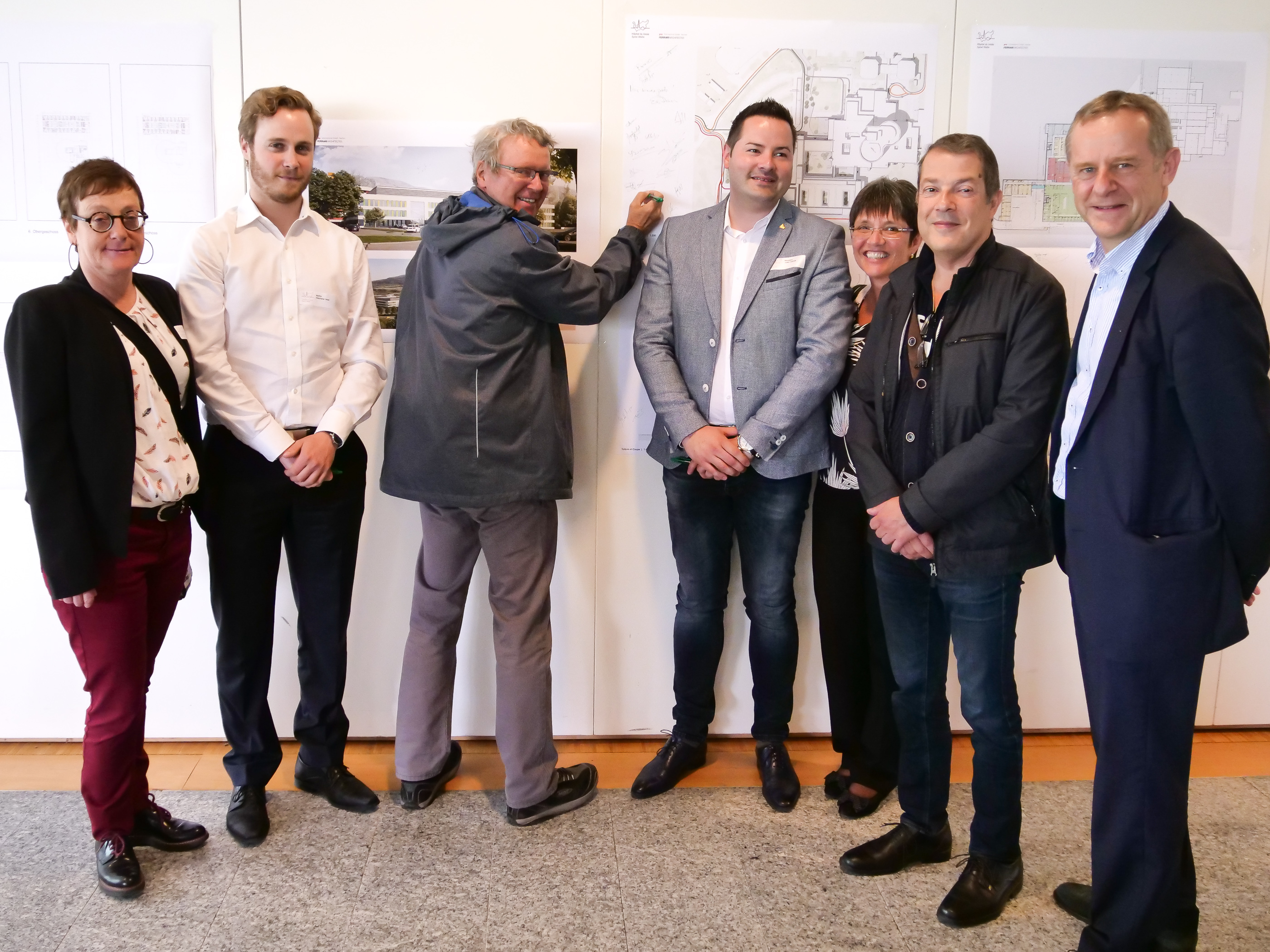 Hôpital du Valais: les projets d'extension vont de l'avant à Sion et Brigue