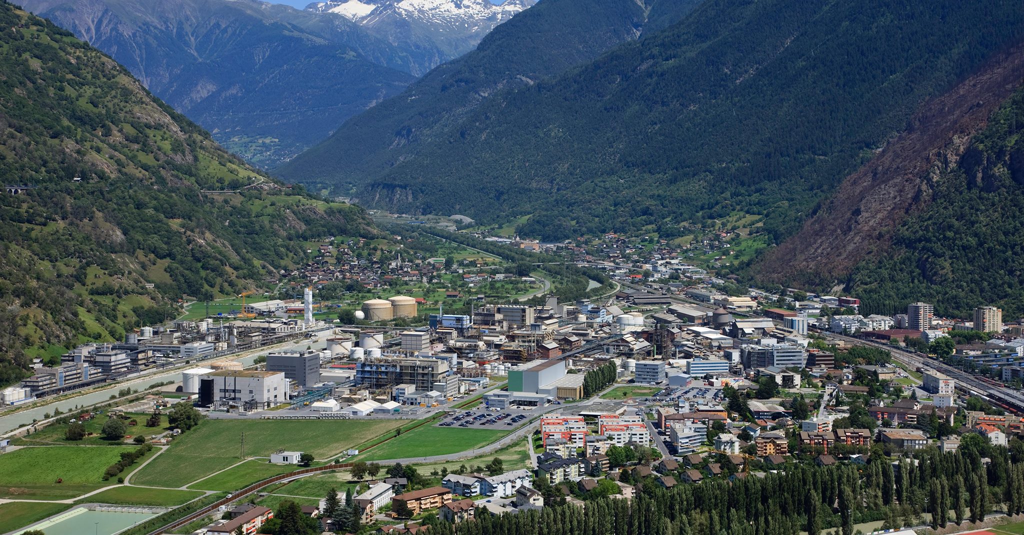 Viège : Lonza aurait pollué l'eau potable pendant des années