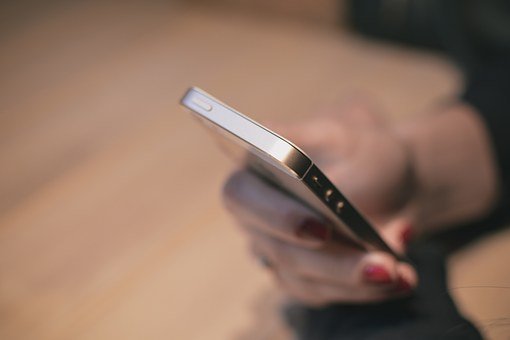 Vaud: une nouvelle application pour renseigner les noctambules sur les effets des drogues