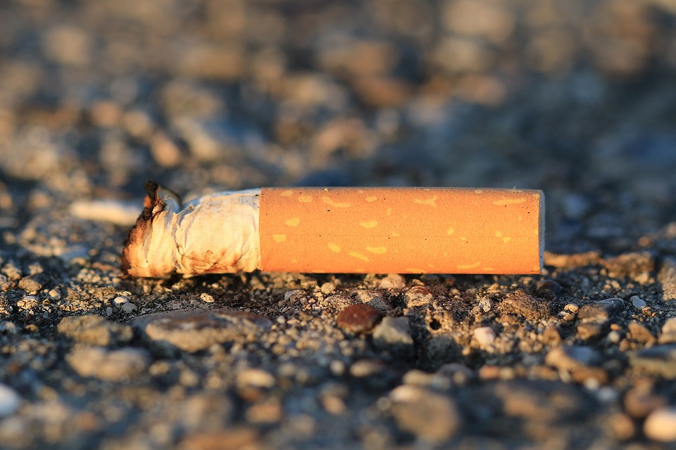 Vevey fait la guerre aux mégots de cigarettes