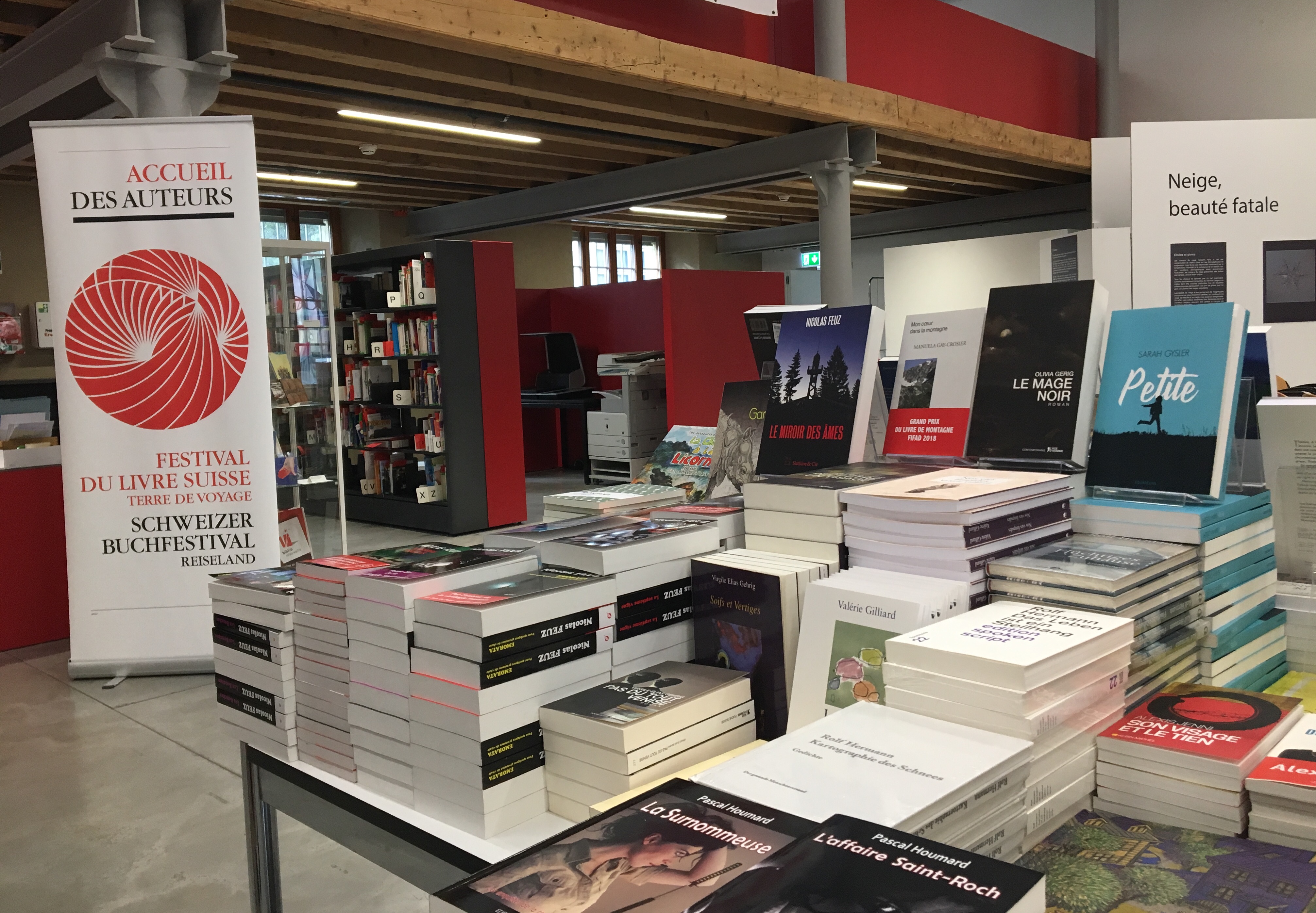 La 3ème édition du Festival du livre suisse a ouvert ses portes à Sion