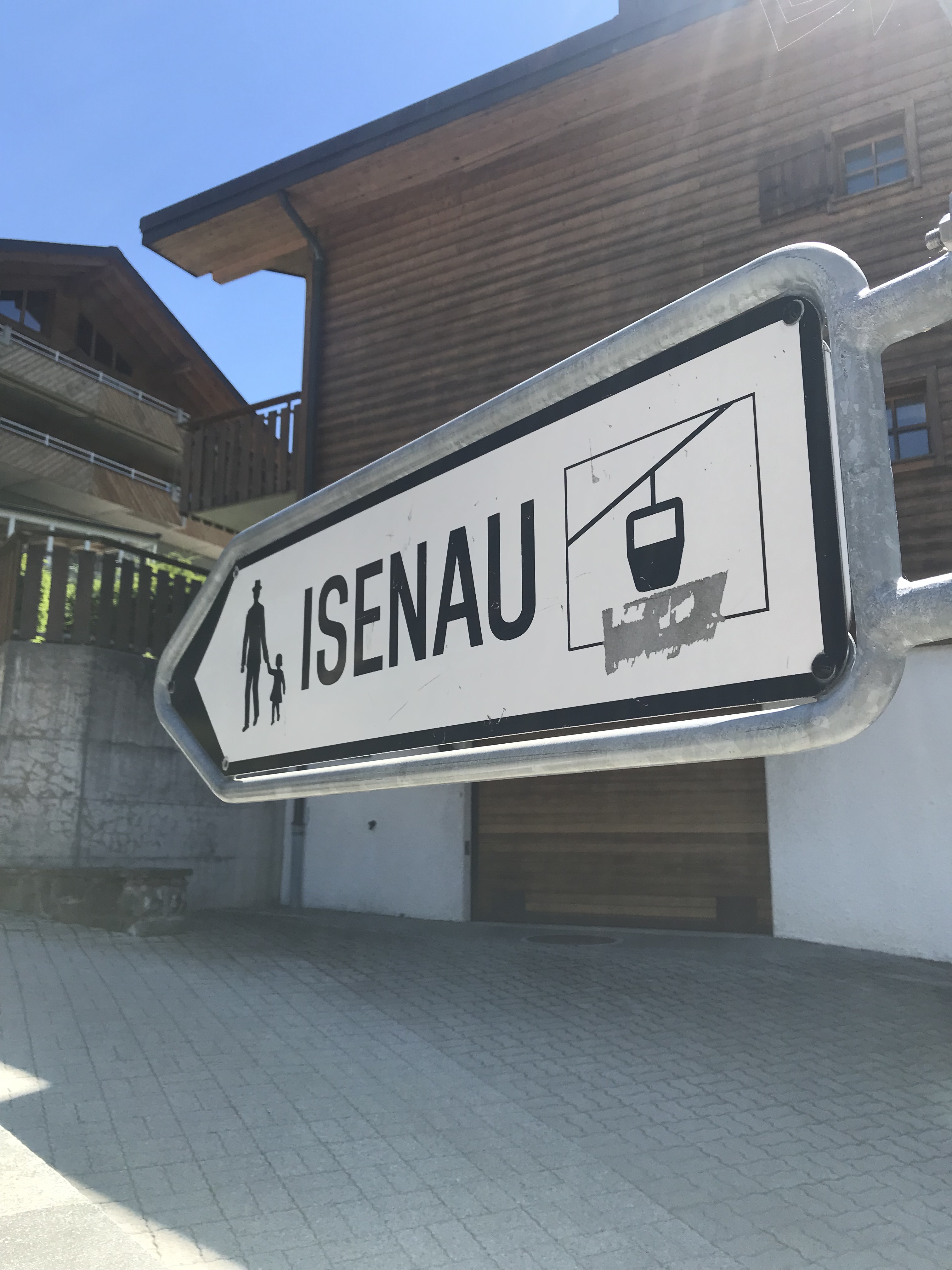 Isenau manque le soutien d'"Alpes vaudoises 2020"
