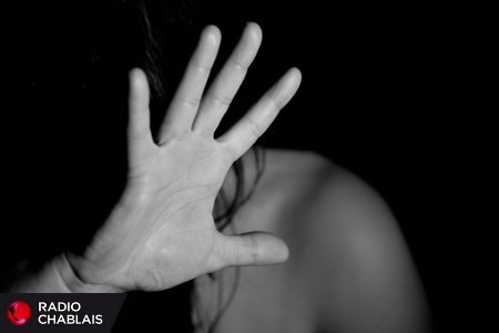 Violences domestiques: le Valais lance une campagne de sensibilisation