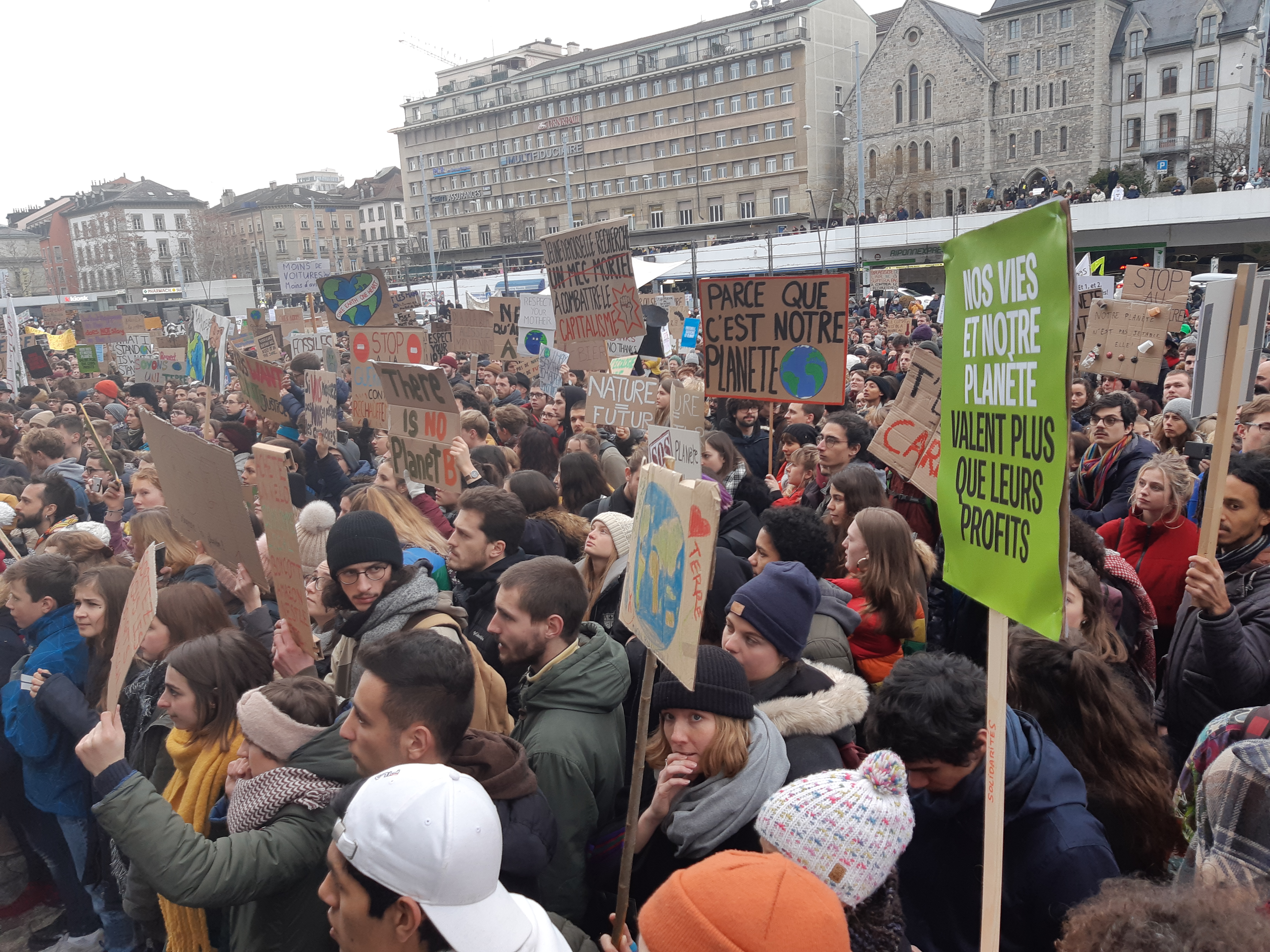 Lausanne : aperçu de la manifestation pour le climat de samedi