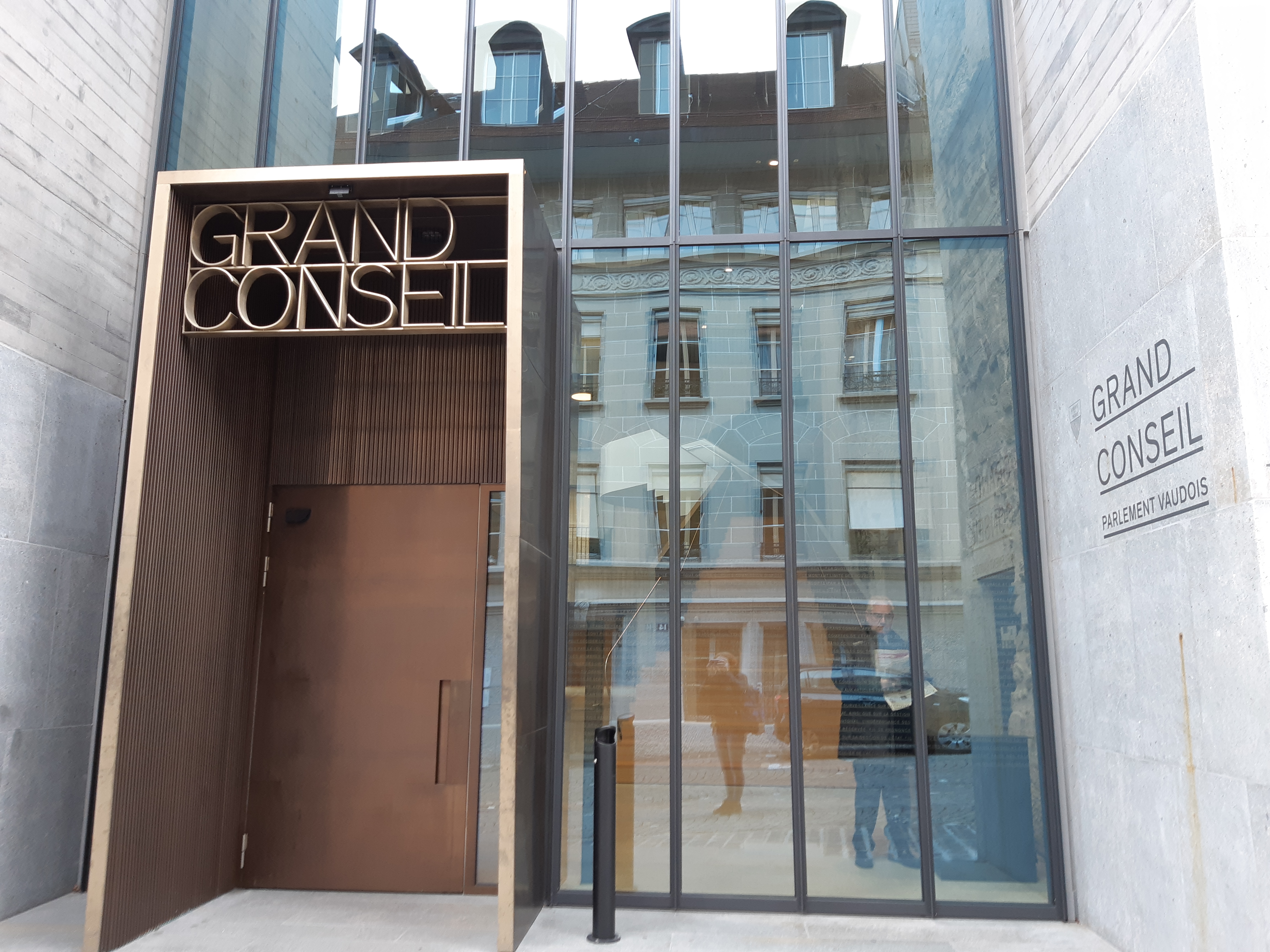 Le Grand Conseil vaudois veut soulager les finances communales