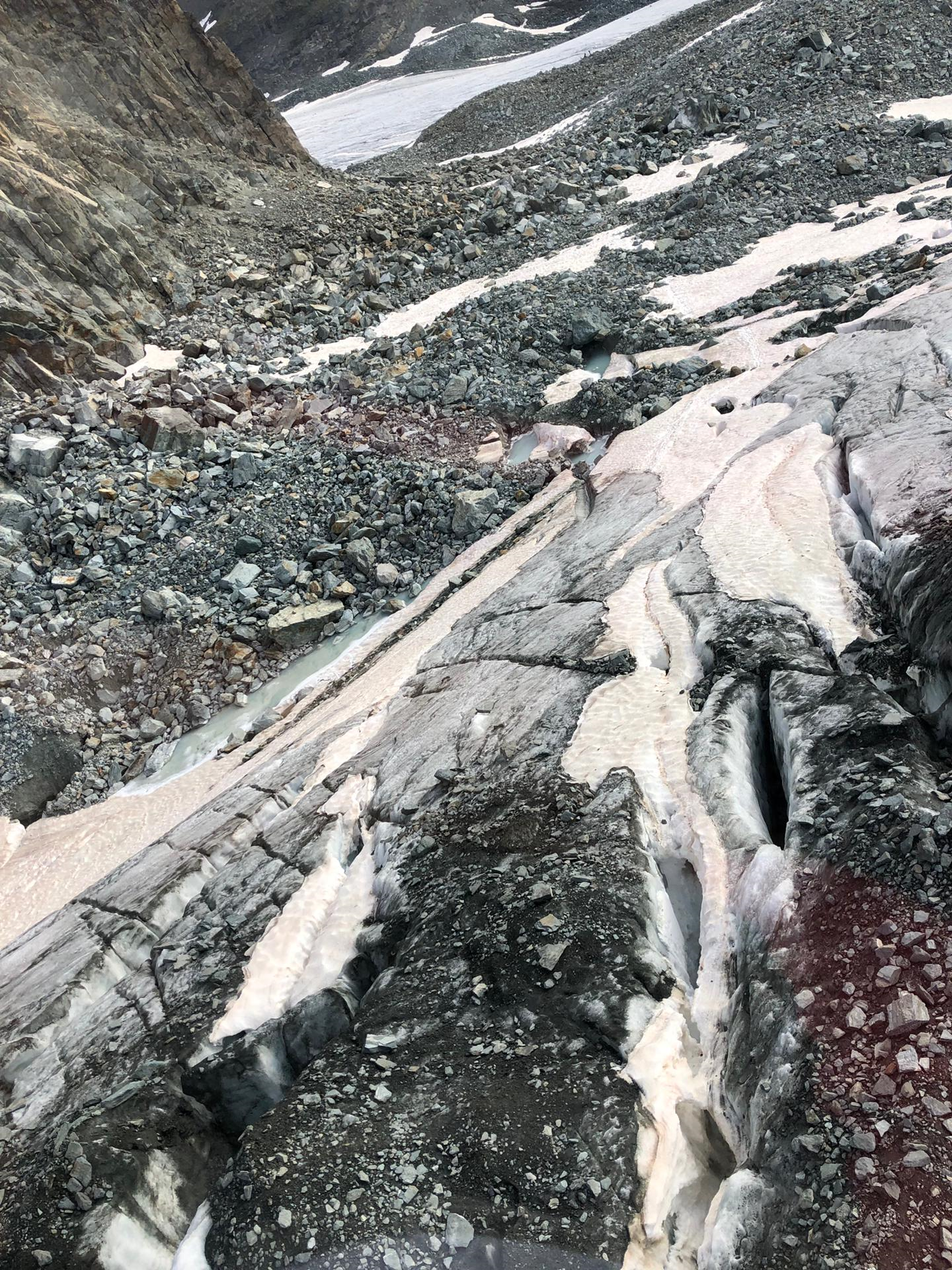Une Britannique a perdu la vie sur un glacier valaisan