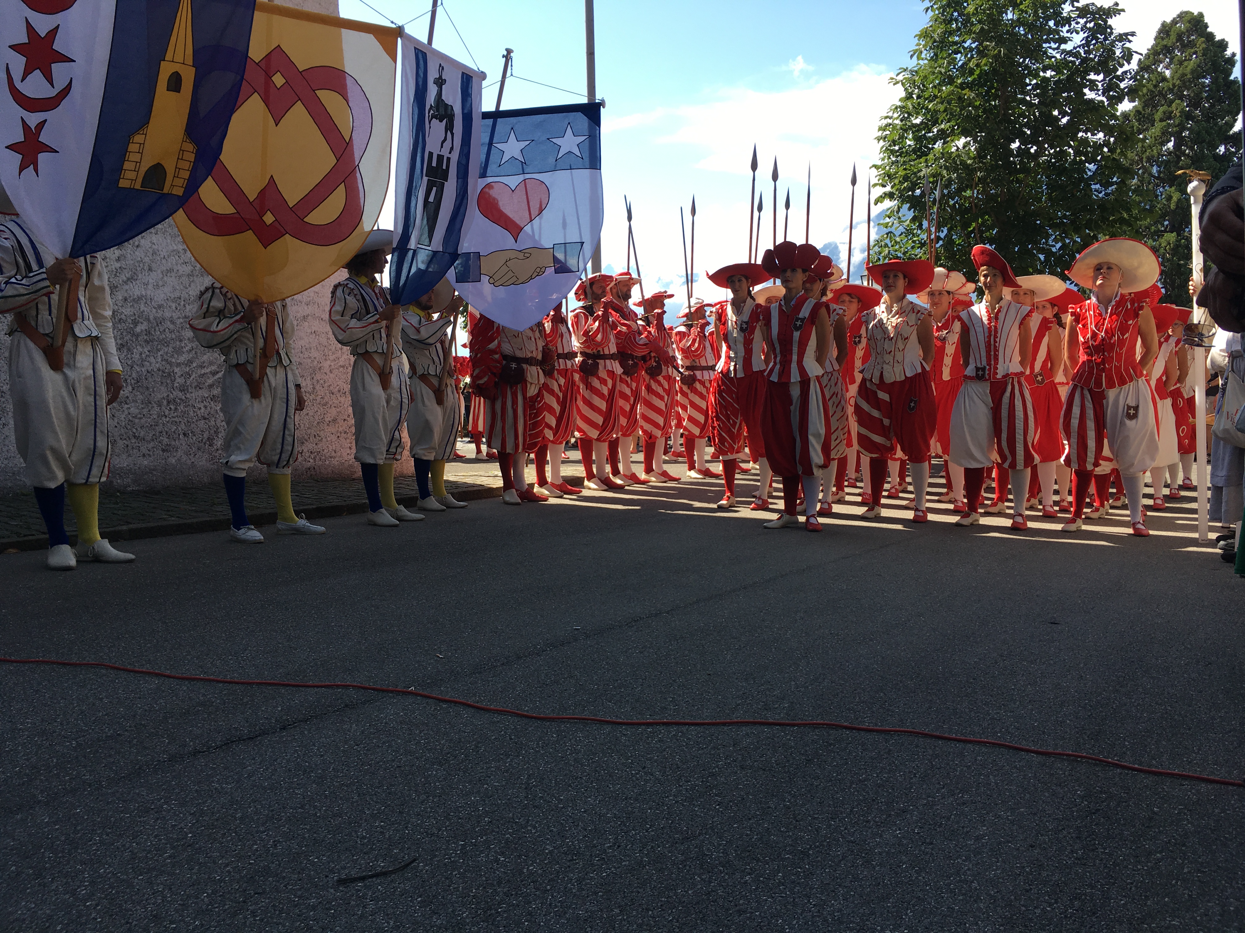 La Riviera et le Pays-d'Enhaut ont pris possession de la Fête des Vignerons aujourd'hui