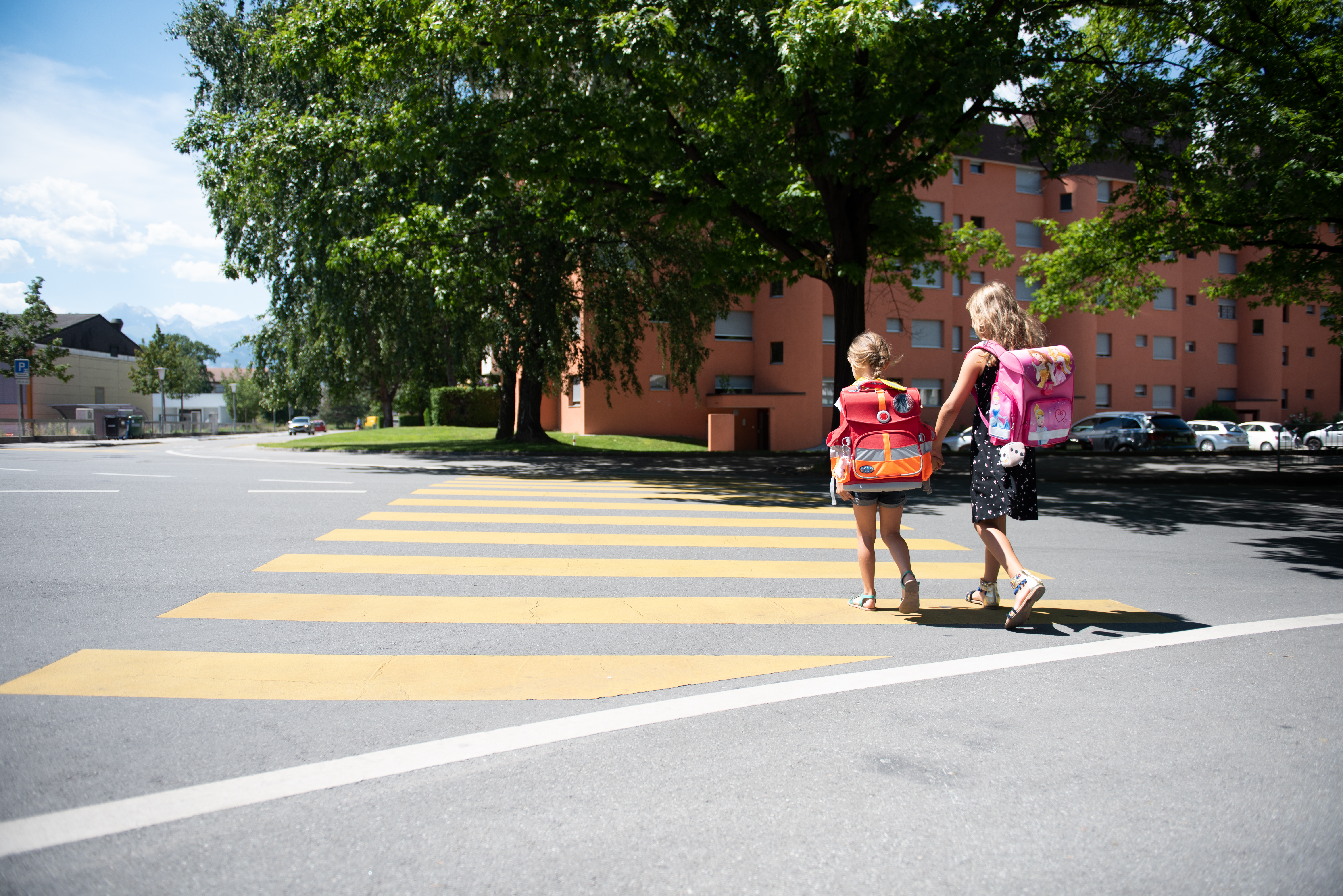 Sécurité sur le chemin de l'école: la police valaisanne veille au grain