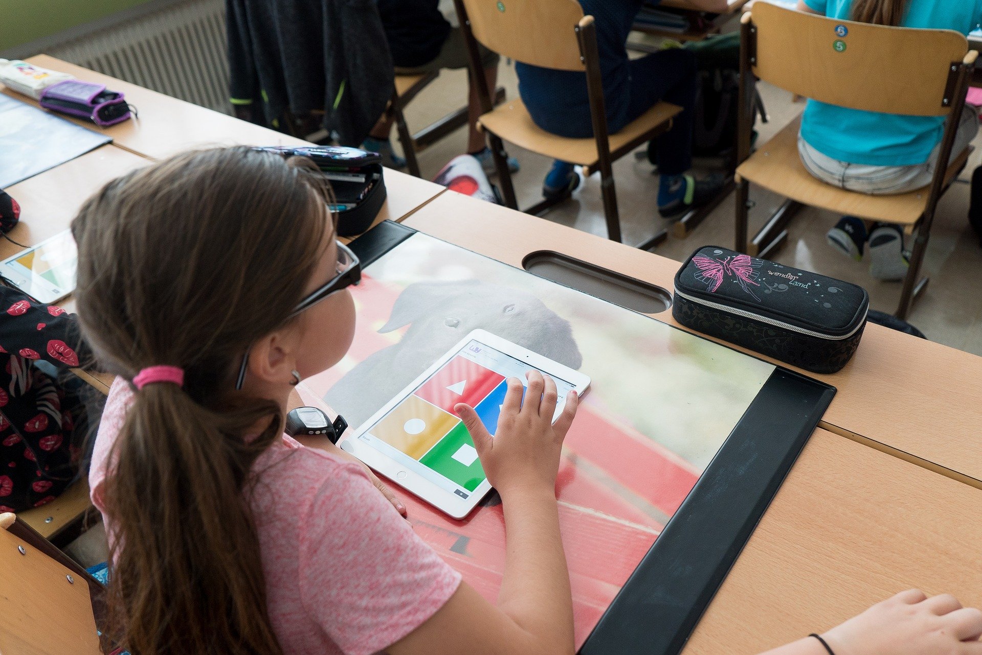 Vers un matériel numérique uniforme dans les écoles vaudoises