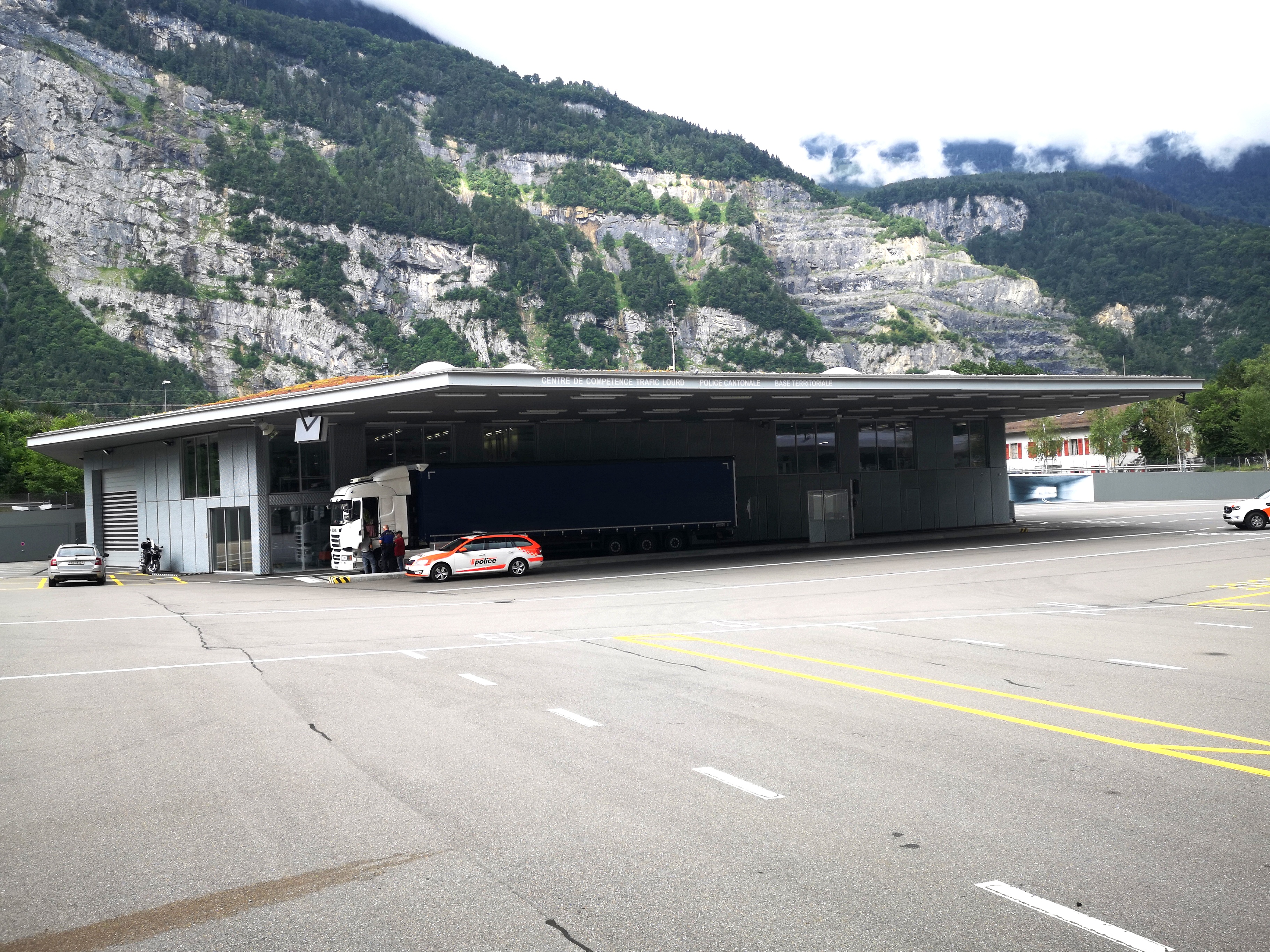Le centre de contrôle de Saint-Maurice a dénoncé plusieurs conducteurs de poids-lourds depuis mai