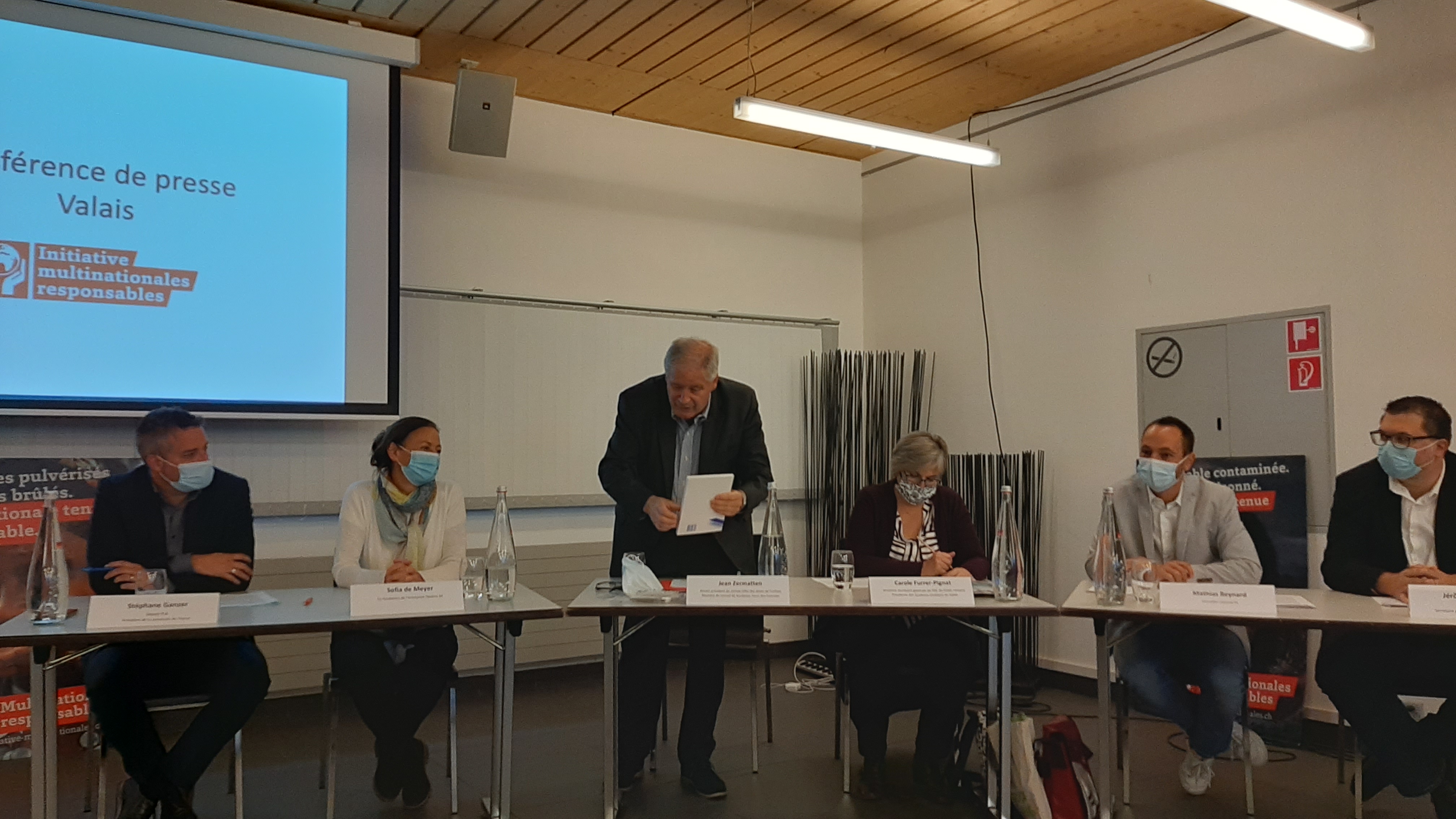 Alliance gauche-droite en Valais pour des multinationales responsables