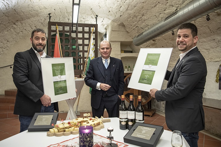 Le vin d’honneur et le fromage d’excellence du Conseil d’Etat vaudois ont été choisis pour l’année 2021