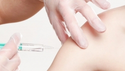 Covid-19: moins de doses pour les cantons trop lents à vacciner?