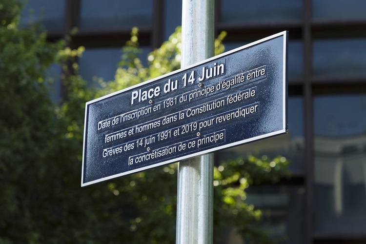 Vevey a inauguré une "Place du 14 Juin" pour marquer son soutien à la lutte pour l’égalité des droits