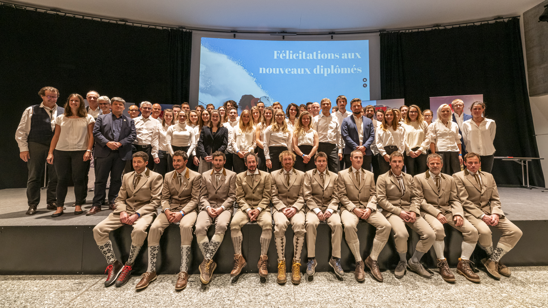 95 nouveaux professionnels de la montagne ont reçu leur brevet