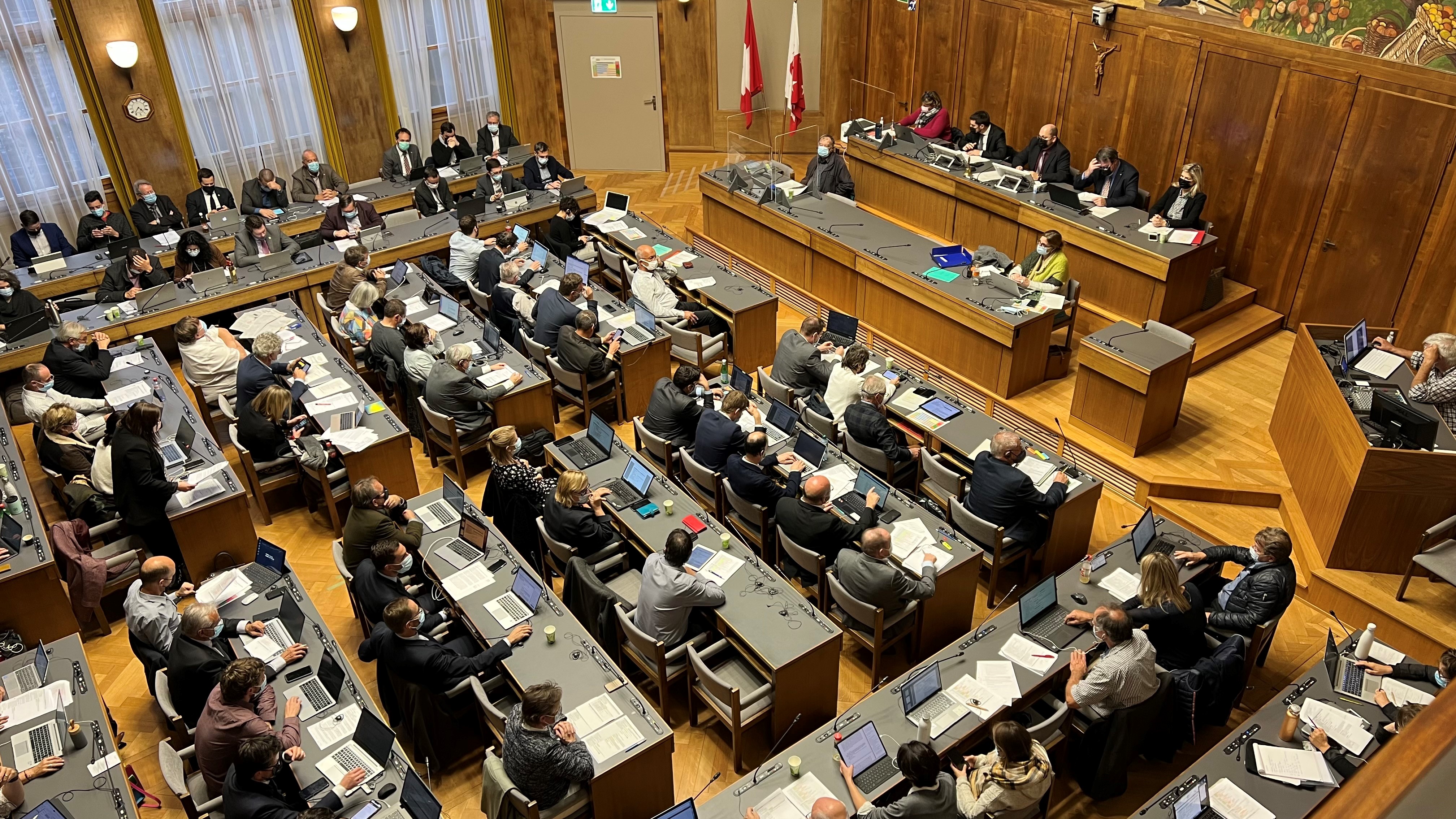 La première version de la future constitution valaisanne adoptée par la Constituante
