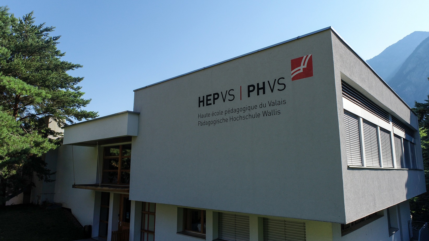 La HEP-VS accréditée