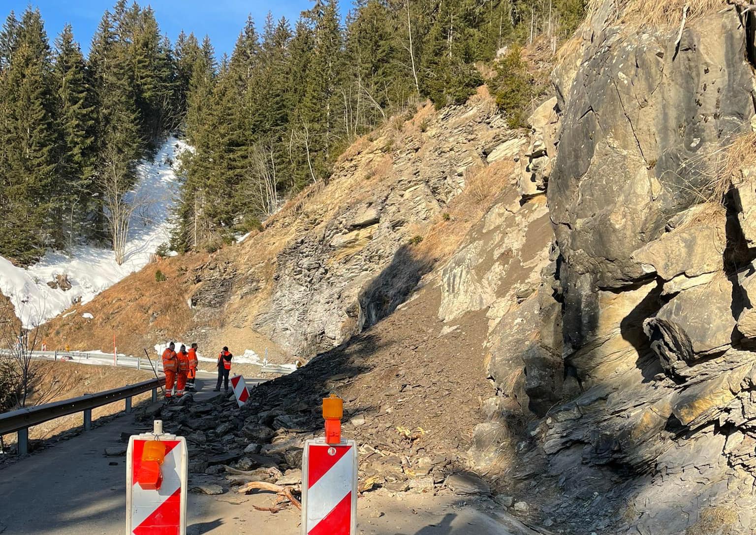 La route menant aux Crosets bloquée jusqu'à demain matin au moins