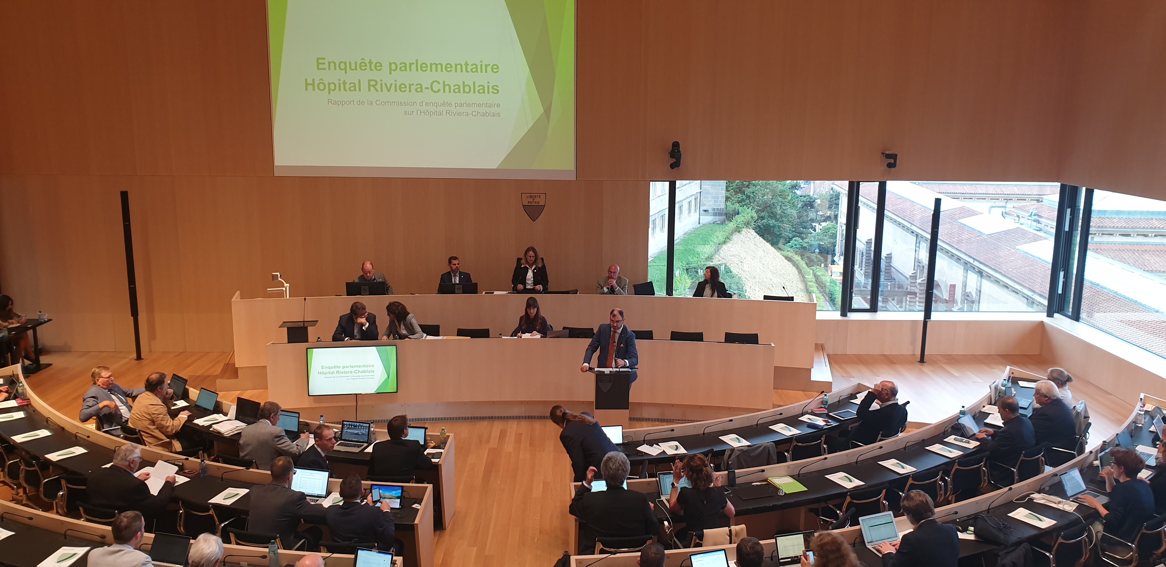 Aujourd’hui, les députés vaudois boivent et mangent de l’Hôpital Riviera Chablais