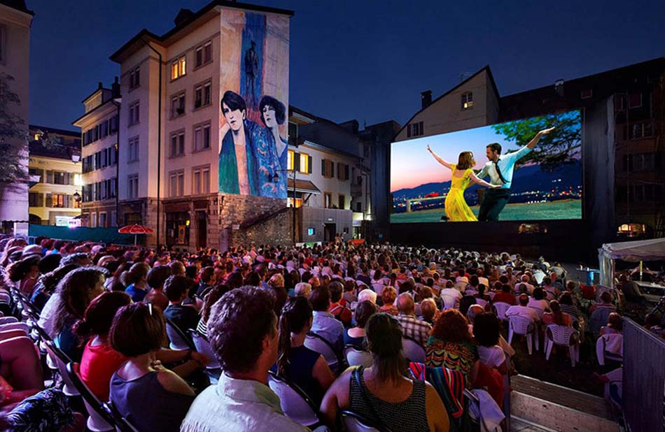 Le cinéma Open Air de Vevey : un succès bienvenu pour les exploitants de salles obscures