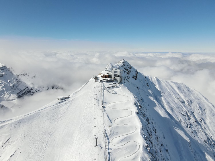 Le domaine skiable de Glacier 3000 rouvrira le 12 novembre prochain