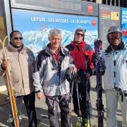 A Leysin, les curés font du ski