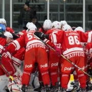 Hockey sur glace: Le HCV Martigny n'est plus qu'à un patin de la Swiss League