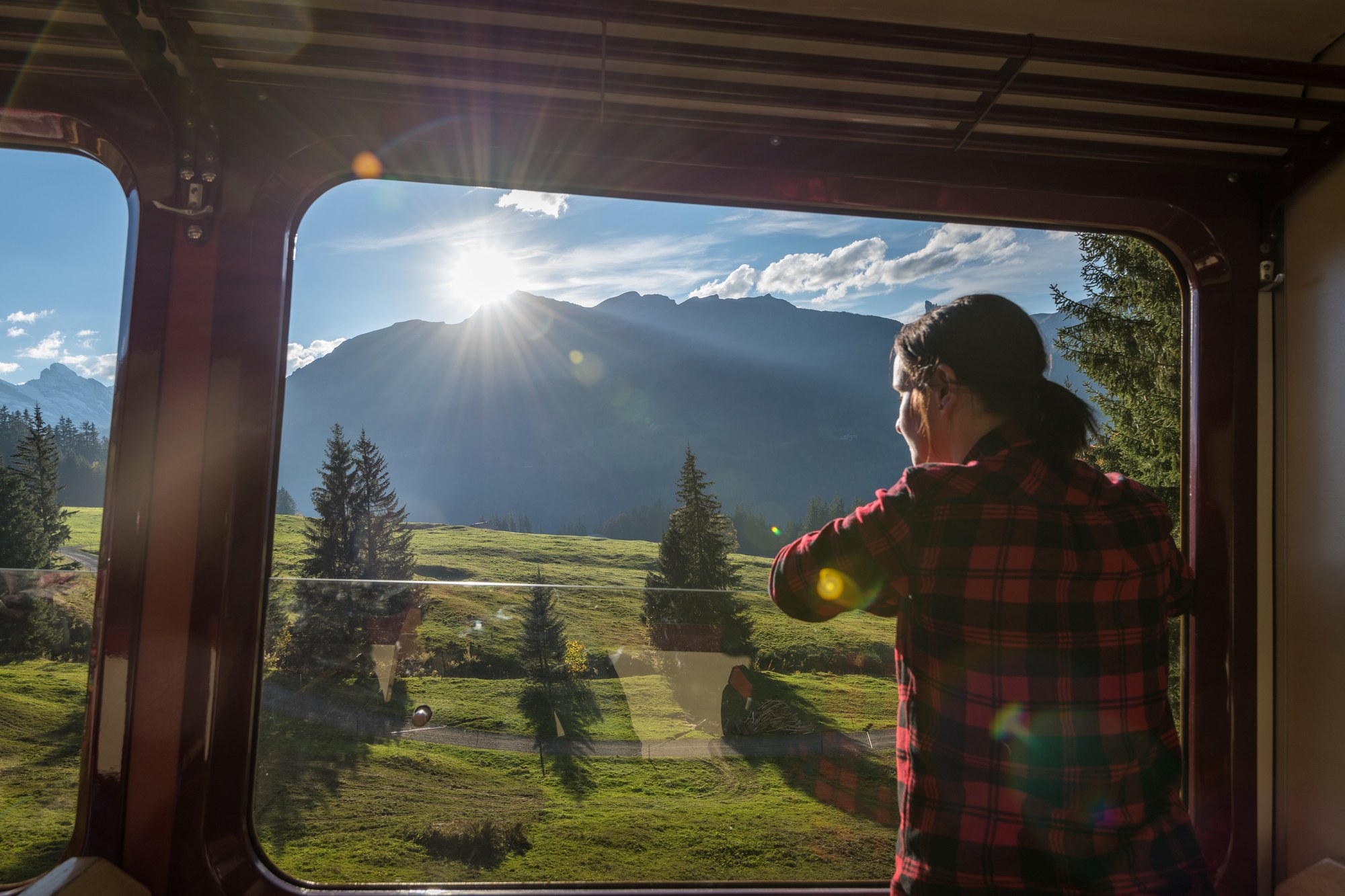 Voyager presque gratuitement à travers les Alpes cet été, le projet pour les 18-27 ans de la CIPRA