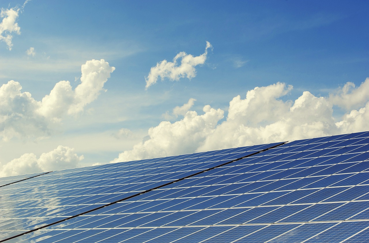 Quatre communes chablaisiennes s’associent dans le soutien à la pose de panneaux photovoltaïques