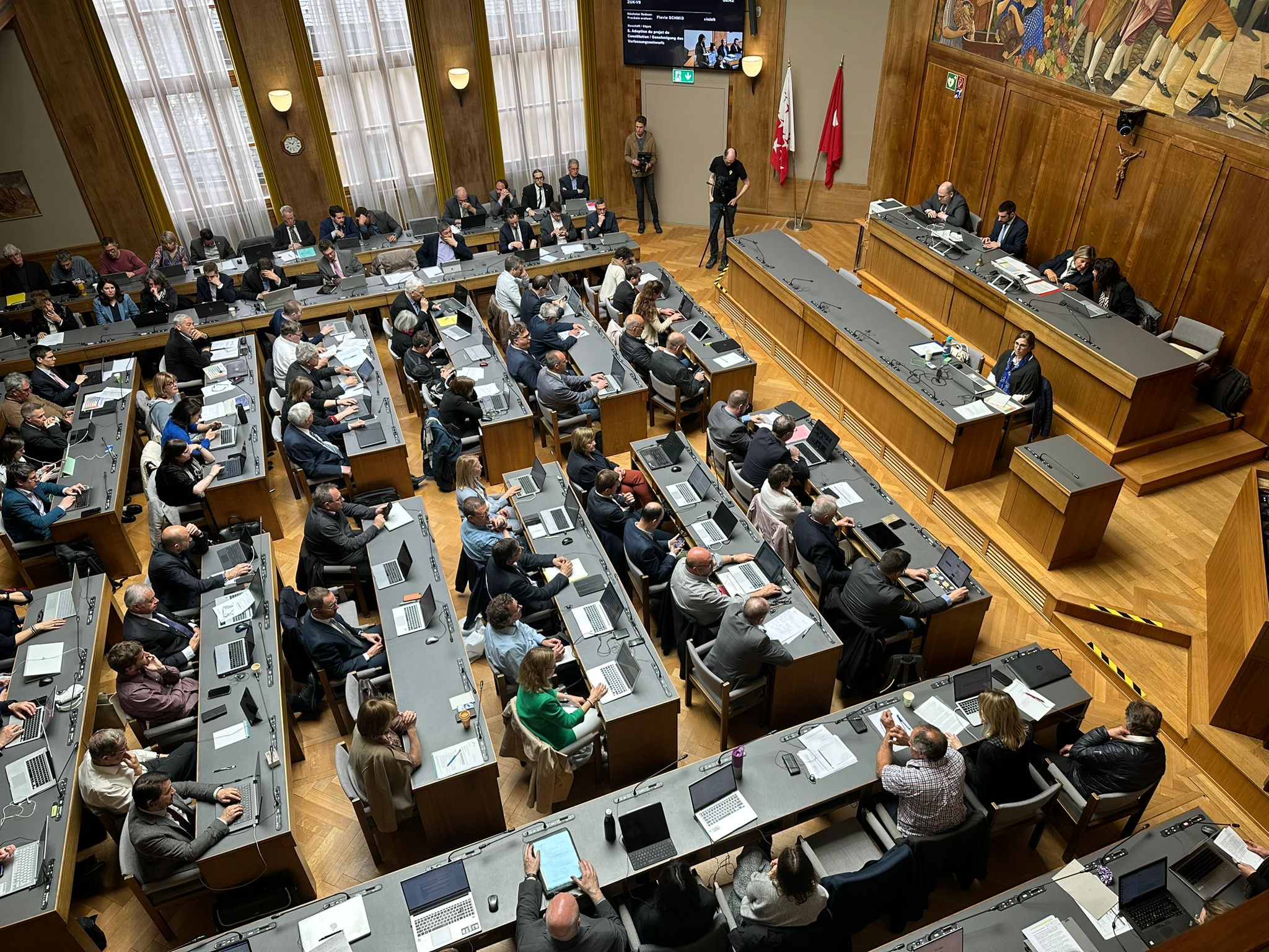 Après 4 ans de travaux, le projet de Constitution cantonale valaisanne est validé