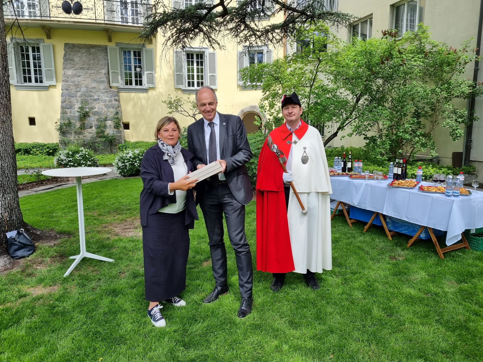 Valais: le projet de constitution officiellement remis au Conseil d’État