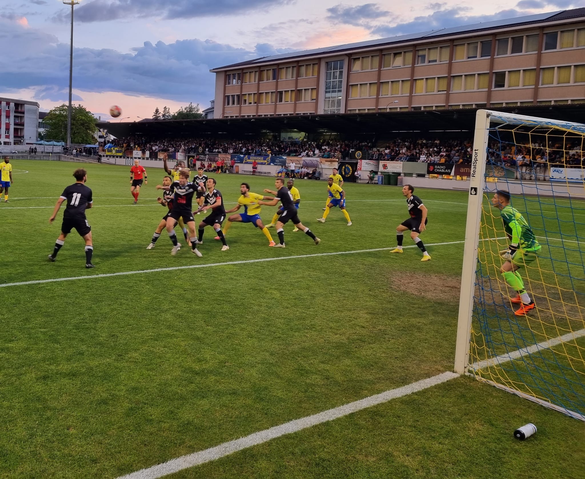 Football: Pour Vevey et Monthey, les finales de promotion commencent mal
